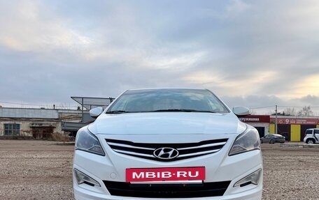 Hyundai Solaris II рестайлинг, 2016 год, 950 000 рублей, 2 фотография