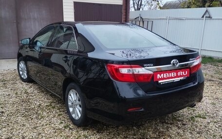 Toyota Camry, 2012 год, 1 950 000 рублей, 18 фотография