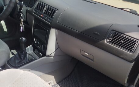 Volkswagen Golf III, 1998 год, 360 000 рублей, 8 фотография