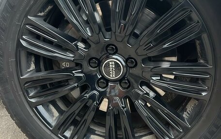 Land Rover Range Rover IV рестайлинг, 2014 год, 3 600 000 рублей, 16 фотография