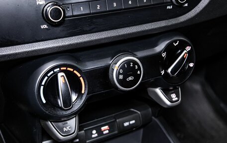 KIA Rio IV, 2020 год, 1 650 000 рублей, 17 фотография