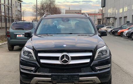 Mercedes-Benz GL-Класс, 2013 год, 2 500 000 рублей, 2 фотография