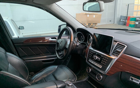 Mercedes-Benz GL-Класс, 2013 год, 2 500 000 рублей, 9 фотография