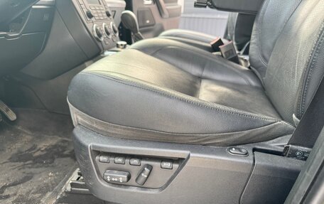 Land Rover Freelander II рестайлинг 2, 2008 год, 800 000 рублей, 13 фотография