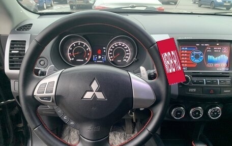 Mitsubishi Outlander III рестайлинг 3, 2010 год, 890 000 рублей, 6 фотография