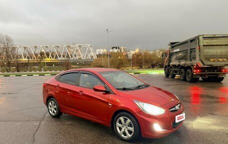 Hyundai Solaris II рестайлинг, 2013 год, 650 000 рублей, 2 фотография