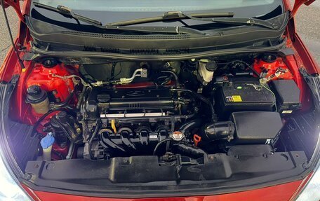 Hyundai Solaris II рестайлинг, 2013 год, 650 000 рублей, 13 фотография