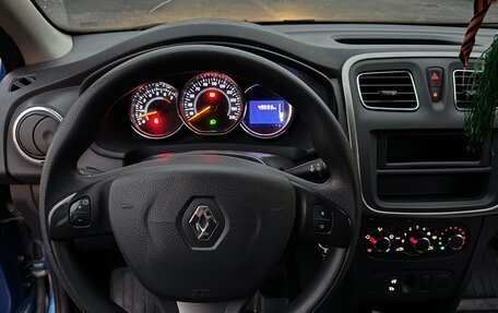 Renault Sandero II рестайлинг, 2017 год, 1 350 000 рублей, 26 фотография