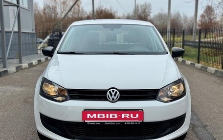 Volkswagen Polo VI (EU Market), 2010 год, 630 000 рублей, 2 фотография