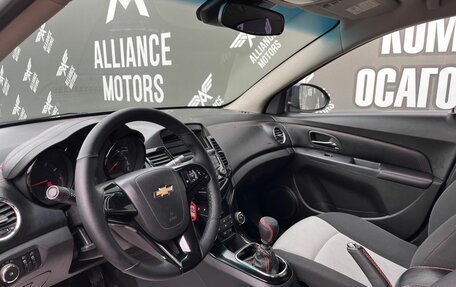 Chevrolet Cruze II, 2011 год, 740 000 рублей, 12 фотография