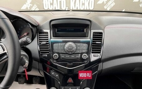 Chevrolet Cruze II, 2011 год, 740 000 рублей, 20 фотография