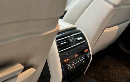 BMW 7 серия, 2010 год, 1 550 000 рублей, 16 фотография