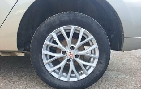 Renault Logan II, 2019 год, 790 000 рублей, 22 фотография