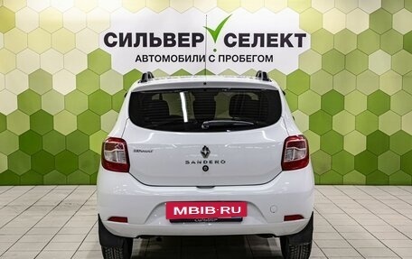 Renault Sandero II рестайлинг, 2018 год, 900 000 рублей, 4 фотография