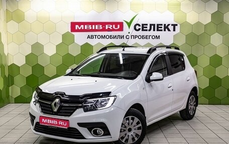 Renault Sandero II рестайлинг, 2018 год, 900 000 рублей, 1 фотография