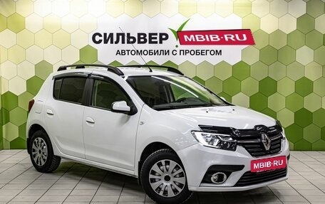Renault Sandero II рестайлинг, 2018 год, 900 000 рублей, 5 фотография