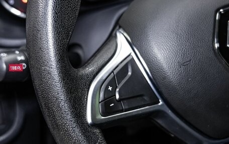 Renault Sandero II рестайлинг, 2018 год, 900 000 рублей, 16 фотография