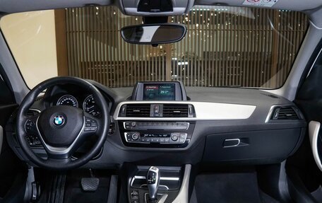 BMW 1 серия, 2018 год, 2 200 000 рублей, 21 фотография