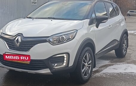 Renault Kaptur I рестайлинг, 2019 год, 1 700 000 рублей, 3 фотография