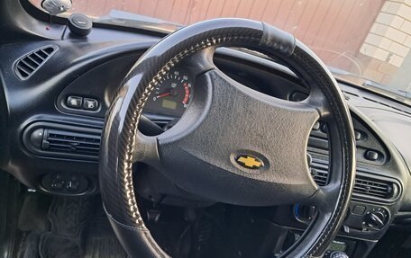 Chevrolet Niva I рестайлинг, 2004 год, 300 000 рублей, 3 фотография