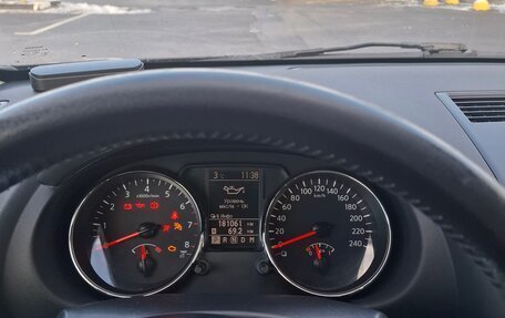 Nissan Qashqai, 2010 год, 930 000 рублей, 2 фотография