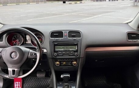 Volkswagen Golf VI, 2010 год, 890 000 рублей, 8 фотография