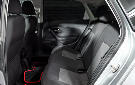 Volkswagen Polo VI (EU Market), 2014 год, 750 000 рублей, 19 фотография