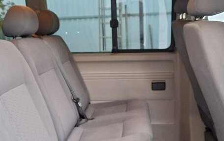 Volkswagen Caravelle T5, 2013 год, 1 950 000 рублей, 5 фотография