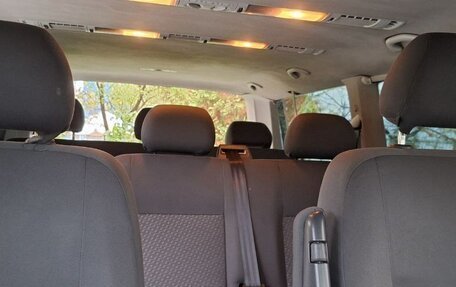 Volkswagen Caravelle T5, 2013 год, 1 950 000 рублей, 4 фотография