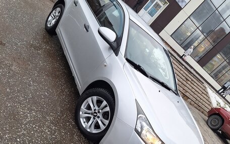 Chevrolet Cruze II, 2011 год, 669 000 рублей, 5 фотография