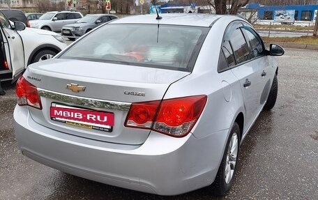 Chevrolet Cruze II, 2011 год, 669 000 рублей, 11 фотография