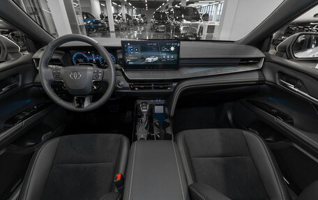 Toyota Camry, 2025 год, 4 700 000 рублей, 8 фотография