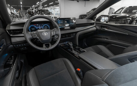 Toyota Camry, 2025 год, 4 700 000 рублей, 7 фотография