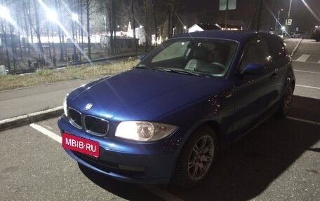 BMW 1 серия, 2007 год, 750 000 рублей, 1 фотография
