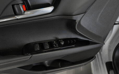 Toyota Camry, 2025 год, 4 700 000 рублей, 17 фотография