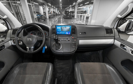 Volkswagen Multivan T5, 2015 год, 2 880 000 рублей, 8 фотография