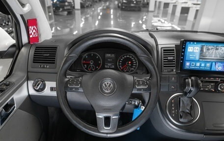 Volkswagen Multivan T5, 2015 год, 2 880 000 рублей, 10 фотография