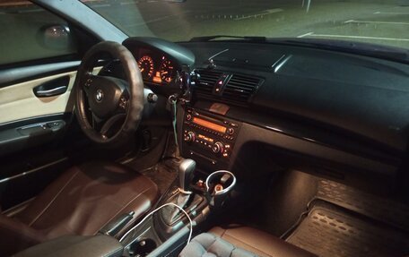 BMW 1 серия, 2007 год, 750 000 рублей, 11 фотография