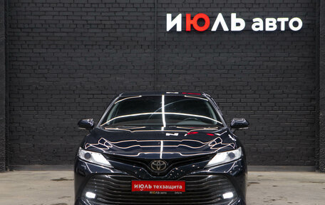 Toyota Camry, 2018 год, 3 000 000 рублей, 3 фотография