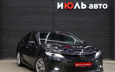 Toyota Camry, 2018 год, 3 000 000 рублей, 4 фотография