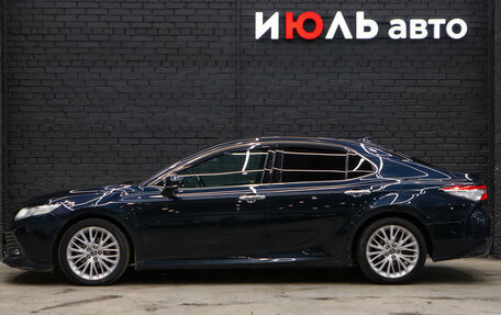 Toyota Camry, 2018 год, 3 000 000 рублей, 5 фотография