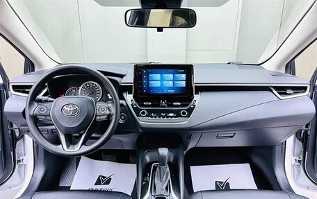 Toyota Corolla, 2022 год, 1 350 032 рублей, 9 фотография