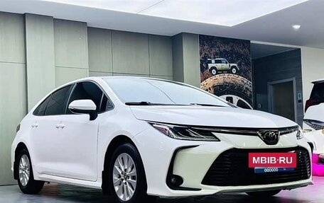 Toyota Corolla, 2022 год, 1 350 032 рублей, 3 фотография