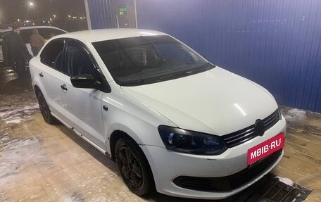 Volkswagen Polo VI (EU Market), 2013 год, 570 000 рублей, 4 фотография