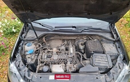 Volkswagen Golf VI, 2011 год, 700 000 рублей, 11 фотография