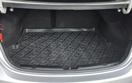 Hyundai Elantra V, 2012 год, 900 000 рублей, 13 фотография