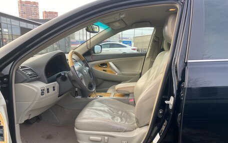 Toyota Camry, 2007 год, 850 000 рублей, 2 фотография