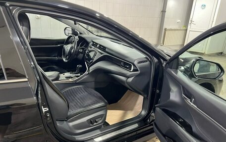 Toyota Camry, 2020 год, 3 200 000 рублей, 14 фотография