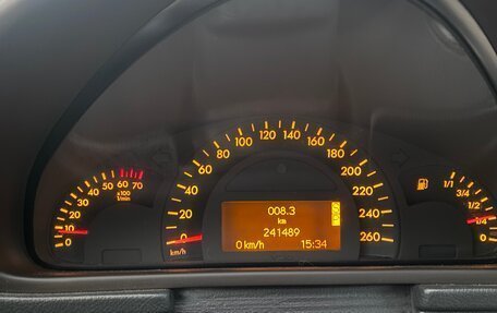 Mercedes-Benz C-Класс, 2001 год, 600 000 рублей, 11 фотография