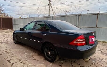 Mercedes-Benz C-Класс, 2001 год, 600 000 рублей, 5 фотография